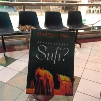 Ada apa dengan sufi? / Martin Lings; Penerjemah: Achmad Maimun
